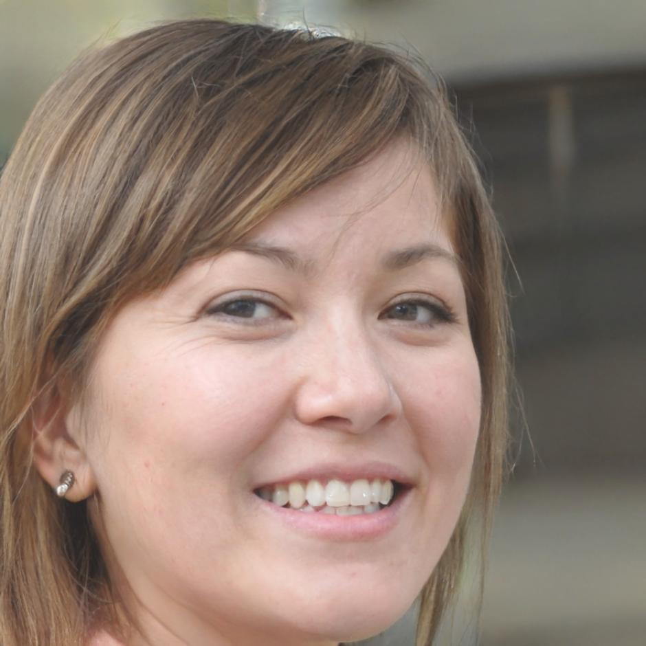 Sarah Kim - Financial Wellness Coach